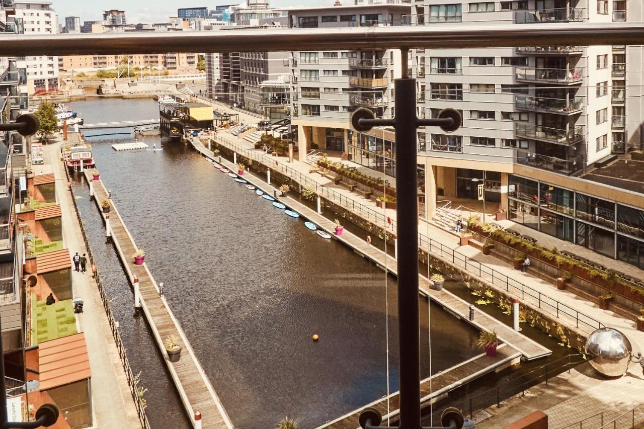 Deluxe River Canal View & Free Secure Parking! ลีดส์ ภายนอก รูปภาพ